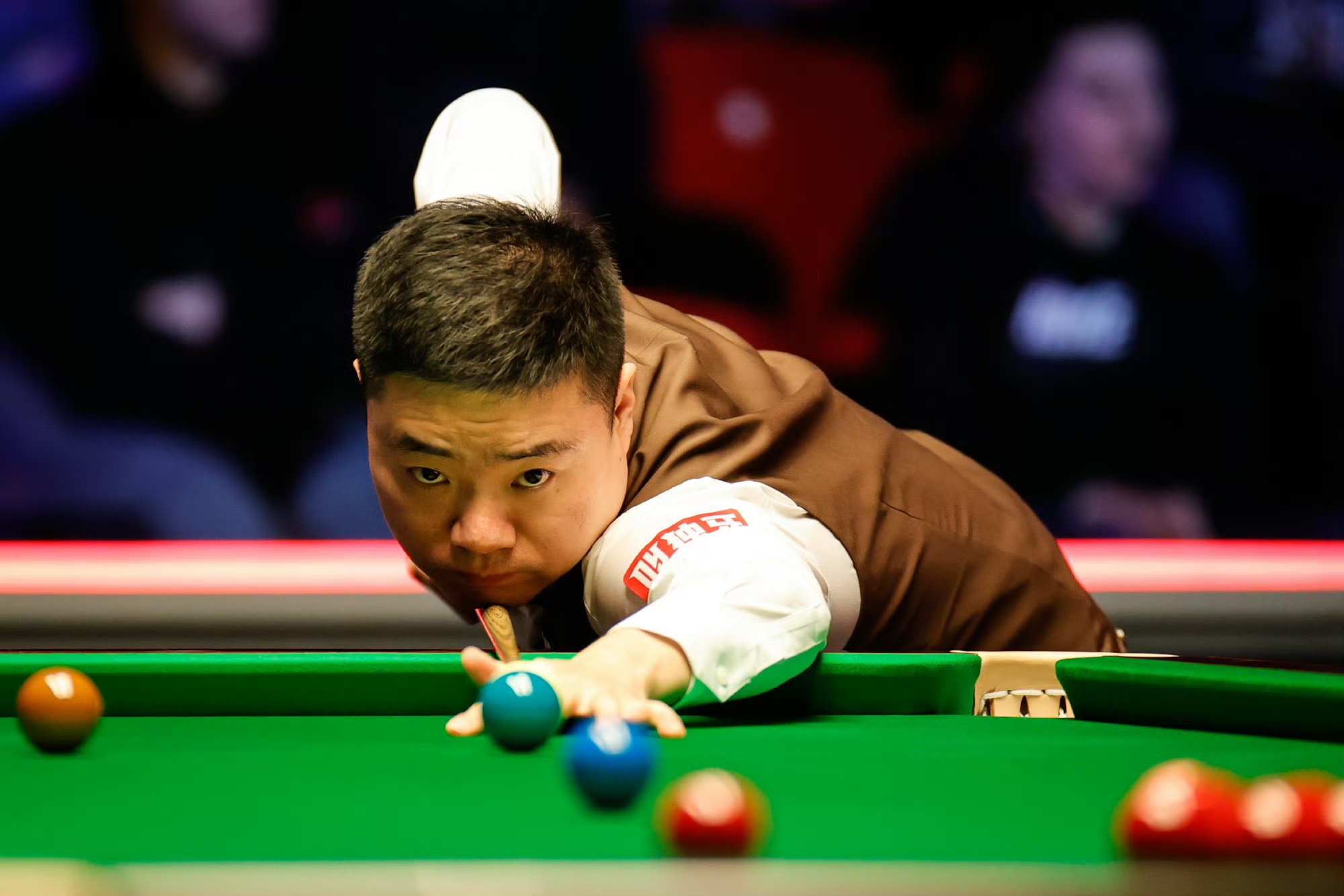 个团队努力 个团队努力