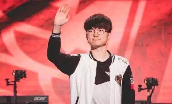 印在足球历 印在足球历