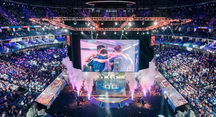 他的竞选充 他的竞选充